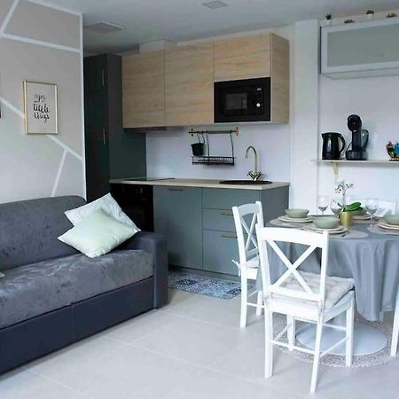 Appartement 5Min Aeroport Cdg Ле Мени-Амело Екстериор снимка